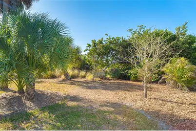 896 Clearview Drive, Port Charlotte, FL 33953 - Photo 37