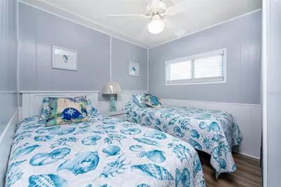 615 Via Cala, Englewood, FL 34224 - Photo 19