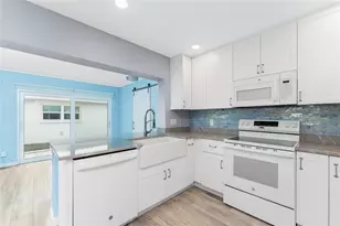 1977 Beach Rd, Englewood, FL 34223 - Photo 19