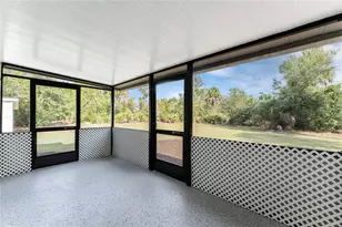 285 S Oxford Dr, Englewood, FL 34223 - Photo 5