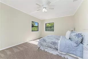 285 S Oxford Dr, Englewood, FL 34223 - Photo 23