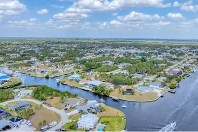 18610 Ayrshire Circle, Port Charlotte, FL 33948 - Photo 39