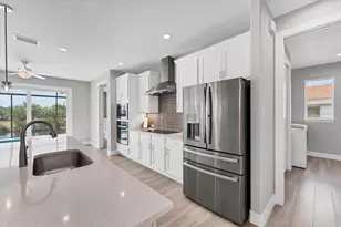 18610 Ayrshire Cir, Port Charlotte, FL 33948 - Photo 11