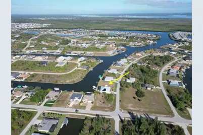 8050 Arlewood Circle, Port Charlotte, FL 33981 - Photo 9