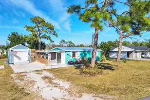 1172 Edgemere Pl, Englewood, FL 34224 - Photo 5