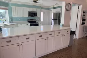 643 Foxwood Blvd, Englewood, FL 34223 - Photo 53