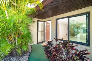 213 High Point Dr, Englewood, FL 34223 - Photo 5