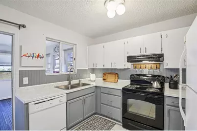 13374 Bronze Avenue, Port Charlotte, FL 33981 - Photo 11