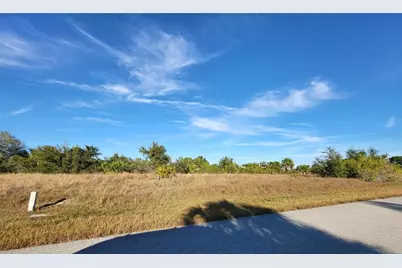13574 Allamanda Circle, Port Charlotte, FL 33981 - Photo 3