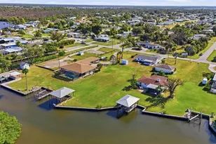 2050 Oyster Creek Dr, Englewood, FL 34224 - Photo 43