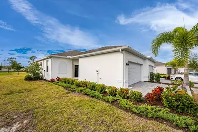 8788 Saint Kitts Circle, Englewood, FL 34224 - Photo 3