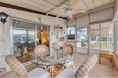 24 S Easter Island Circle, Englewood, FL 34223 - Photo 5