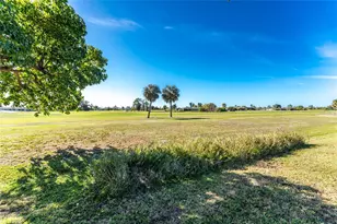 81 Oakland Hills Pl, Rotonda West, FL 33947 - Photo 35