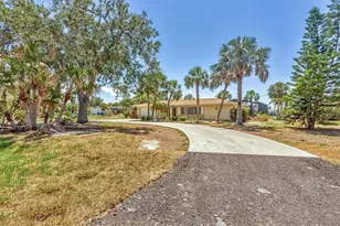 500 Green Dolphin Dr S, Placida, FL 33946 - Photo 5