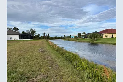 176 W Pine Valley Lane, Rotonda West, FL 33947 - Photo 15