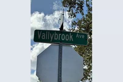 17380 Vallybrook Avenue, Port Charlotte, FL 33954 - Photo 7