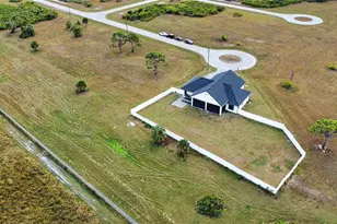 4 River Ct, Placida, FL 33946 - Photo 37