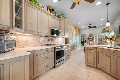 208 Antilla Drive, Rotonda West, FL 33947 - Photo 15