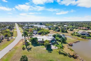 208 Antilla Dr, Rotonda West, FL 33947 - Photo 77