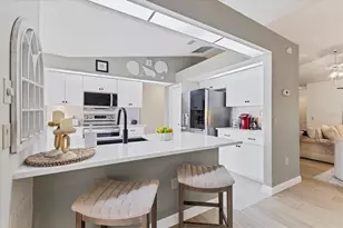 25 Bunker Ct, Rotonda West, FL 33947 - Photo 13