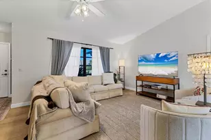 25 Bunker Ct, Rotonda West, FL 33947 - Photo 9