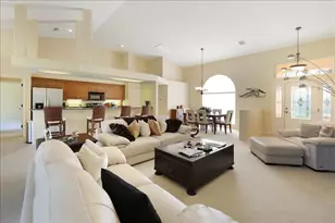 127 White Marsh Ln, Rotonda West, FL 33947 - Photo 11