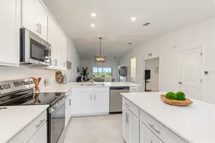 17535 Opal Sand Dr, Venice, FL 34293 - Photo 7