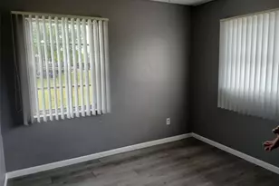 10131 Melanie Ave, Englewood, FL 34224 - Photo 11