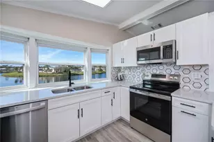 840 Seabrooke Dr, Englewood, FL 34223 - Photo 11