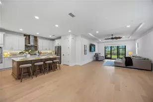 18803 Dayspring Pl, Venice, FL 34293 - Photo 7