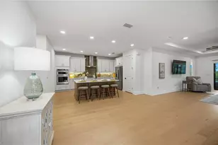 18803 Dayspring Pl, Venice, FL 34293 - Photo 5