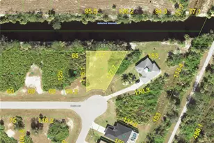 326 Baytree Dr, Rotonda West, FL 33947 - Photo 1