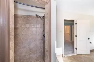 222 High Pt Dr, Venice, FL 34292 - Photo 51