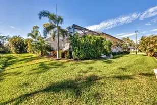 17 Par View Pl, Rotonda West, FL 33947 - Photo 41