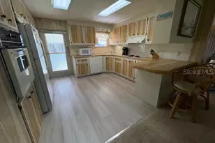 51 N Flora Vista St, Englewood, FL 34223 - Photo 3