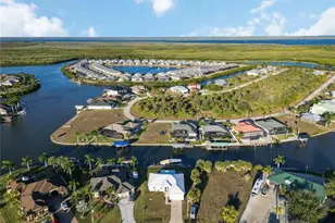 8186 Arlewood Cir, Port Charlotte, FL 33981 - Photo 17