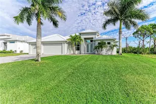 9464 St Marys Ct, Port Charlotte, FL 33981 - Photo 3