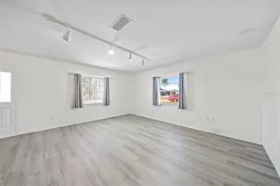 165 Francis Dr NE, Port Charlotte, FL 33952 - Photo 13