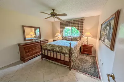 331 Oakwood Circle, Englewood, FL 34223 - Photo 5