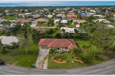 331 Oakwood Circle, Englewood, FL 34223 - Photo 25