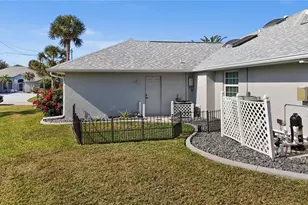 4 Sportsman Ln, Rotonda West, FL 33947 - Photo 43