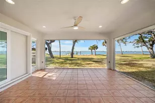 918 Edgewater Dr, Englewood, FL 34223 - Photo 41