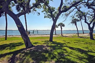 918 Edgewater Dr, Englewood, FL 34223 - Photo 45