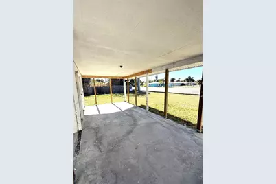 801 E 2nd Street, Englewood, FL 34223 - Photo 7