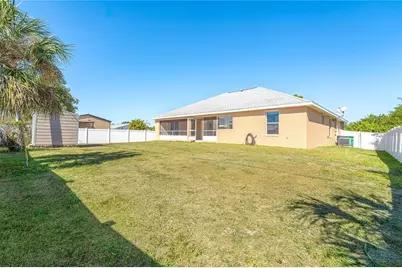 521 Grove Avenue NW, Port Charlotte, FL 33952 - Photo 13