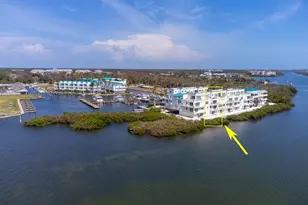 8005 Bay Pointe Dr, Englewood, FL 34224 - Photo 5