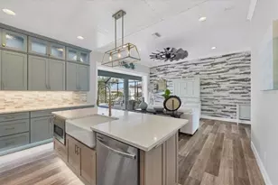 11138 Magdalena Ave, Englewood, FL 34224 - Photo 15