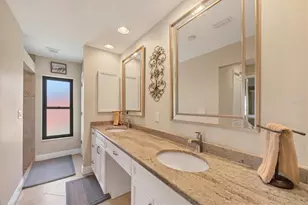 10084 Topsail Ave, Englewood, FL 34224 - Photo 15