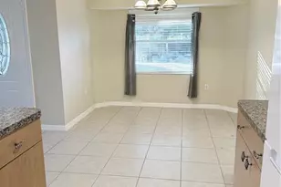 4717 Hollingsworth Ave, Sarasota, FL 34233 - Photo 5