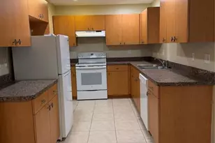 4717 Hollingsworth Ave, Sarasota, FL 34233 - Photo 7